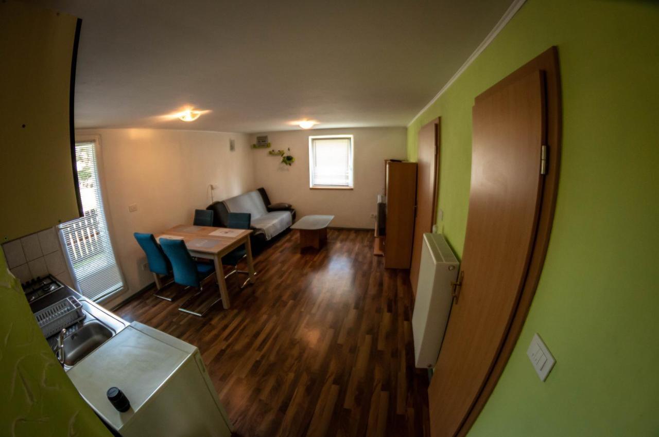 보베츠 Apartma Planinski Raj 아파트 외부 사진